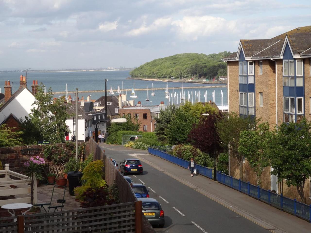Gray'S Inn Cowes  Zewnętrze zdjęcie